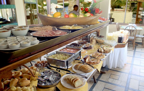 Bar (on property) - Villa l Mare Hotel (São Sebastião)