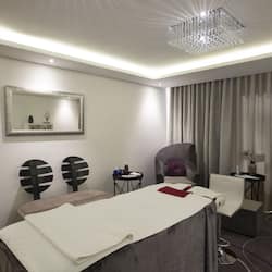 Sale per trattamenti di coppia, massaggi con le pietre calde