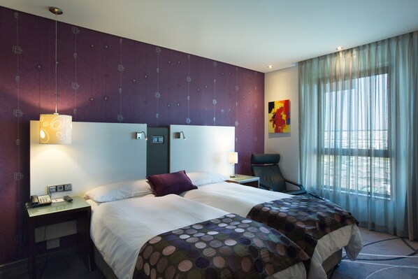 Standard Room | Premium bedding, down comforters, minibar, in-room safe - Hotel Verde Cape Town Airport (Cape Town)