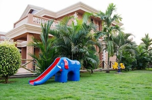 Children's play area - outdoor - La Grace Resort (Benaulim)