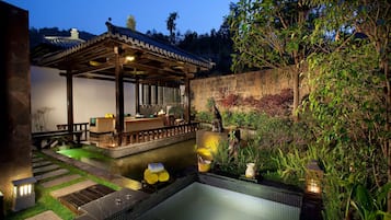 温泉花园别墅 | 1 間臥室、低過敏寢具、羽絨被、迷你吧