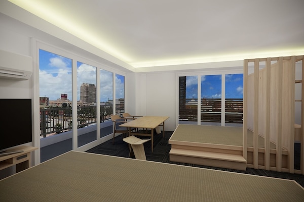 ألحفة محشوة بالريش وبديكورات فريدة لكل غرفة وطراز فريد لكل وحدة ومكتب