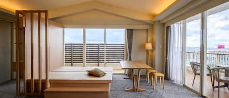 Rom | Dundyner, individuelt dekorert, individuelt innredet og skrivebord