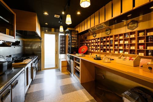 Shared kitchen facilities