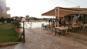 Outdoor pool - Creta Mar-Gio (Hersonissos)