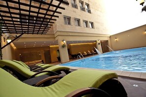 Piscine couverte