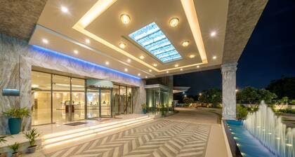 Vivanta Ahmedabad SG Highway