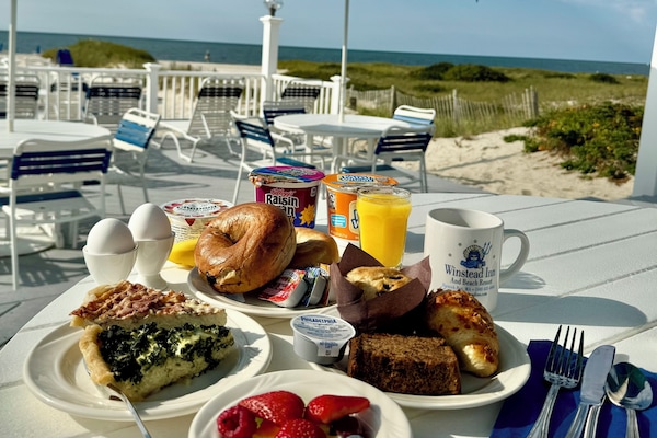 Free daily self-serve breakfast