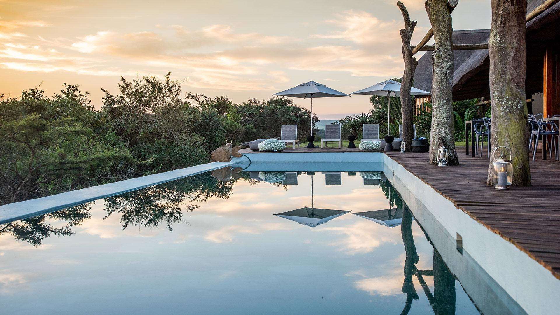 セーフティボックス (室内)、WiFi (無料)、ベッドシーツ