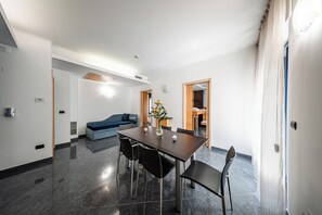 Suite Familiale | Coin séjour