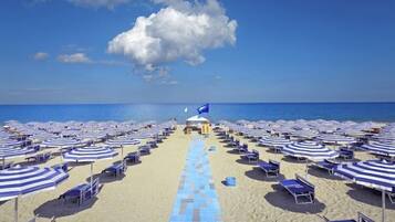 Private beach, white sand, sun-loungers, beach umbrellas