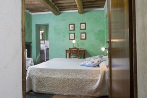 2 chambres, literie de qualité supérieure, bureau