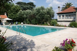 Seasonal outdoor pool - Quinta de São Caetano (Viseu)