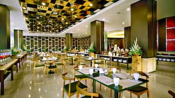 Daily buffet breakfast for a fee