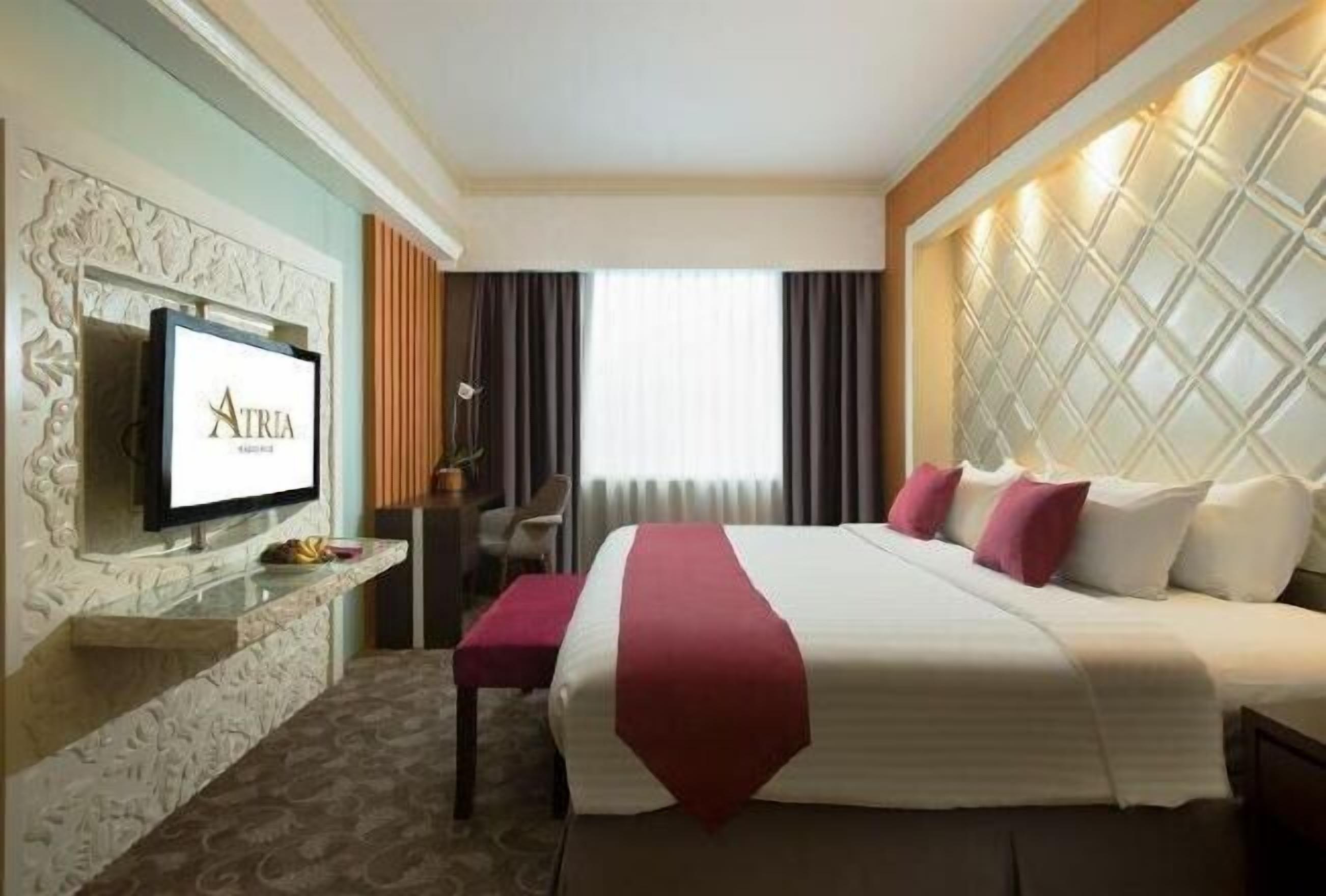 Minibar, in-room safe, desk, soundproofing