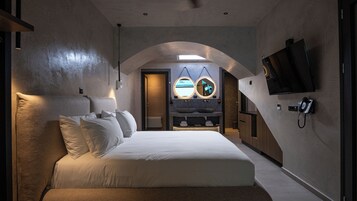 Suite Signature, piscina privata | Biancheria in cotone egiziano, biancheria da letto di alta qualità