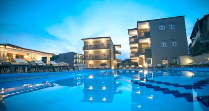 Royal Hotel and Suites