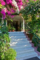 Entrada al alojamiento