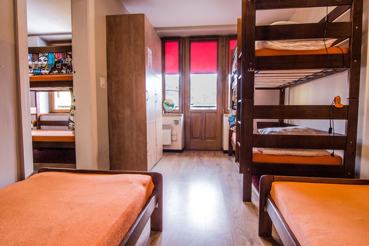 One Bed in a Dormitory For 4 People | Individually furnished, blackout curtains, iron/ironing board, free WiFi
