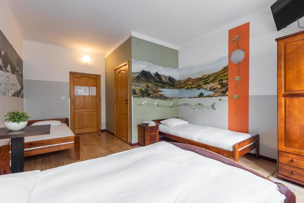 Superior Quadruple Room, Private Bathroom