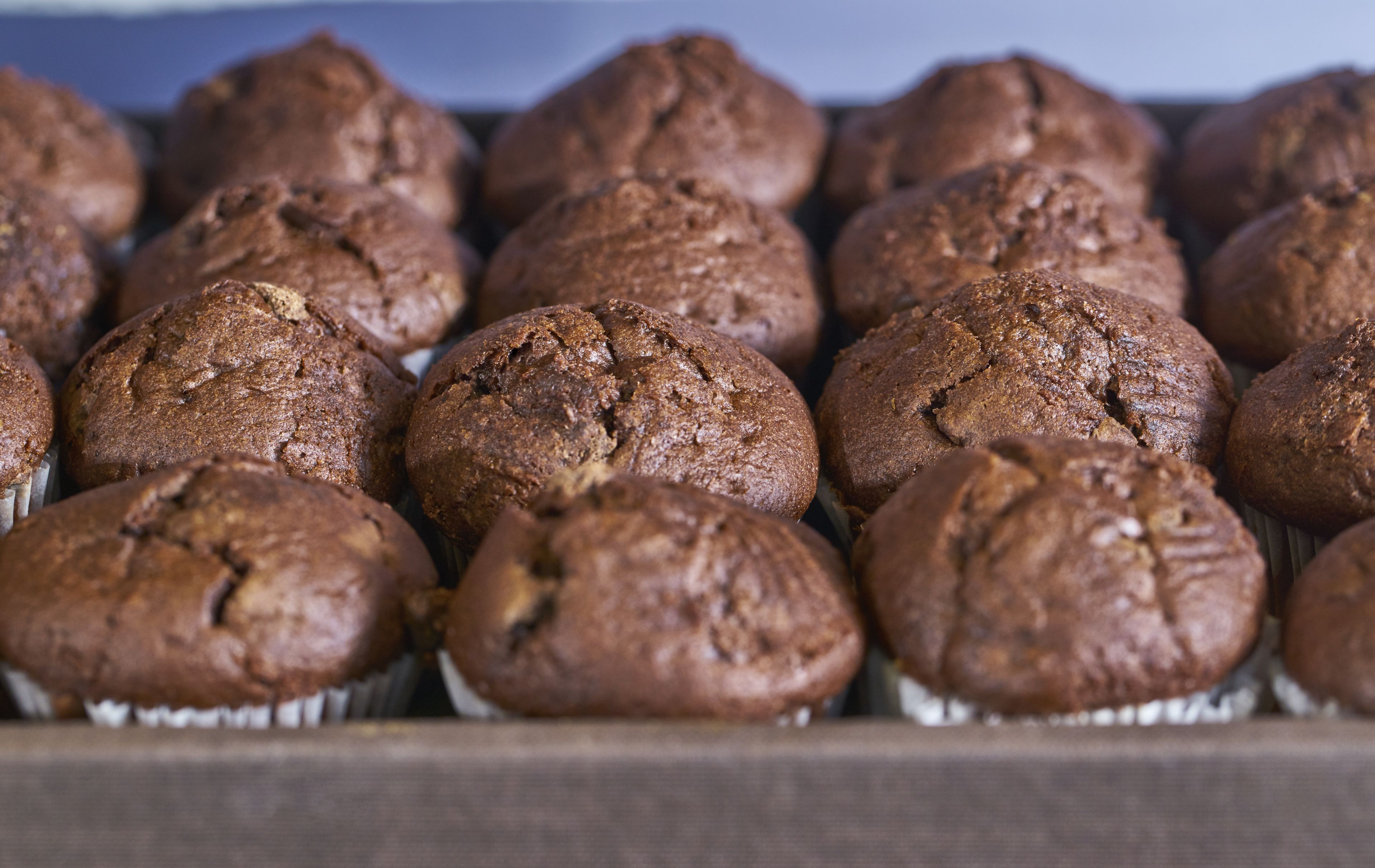 Una bandeja de muffins.