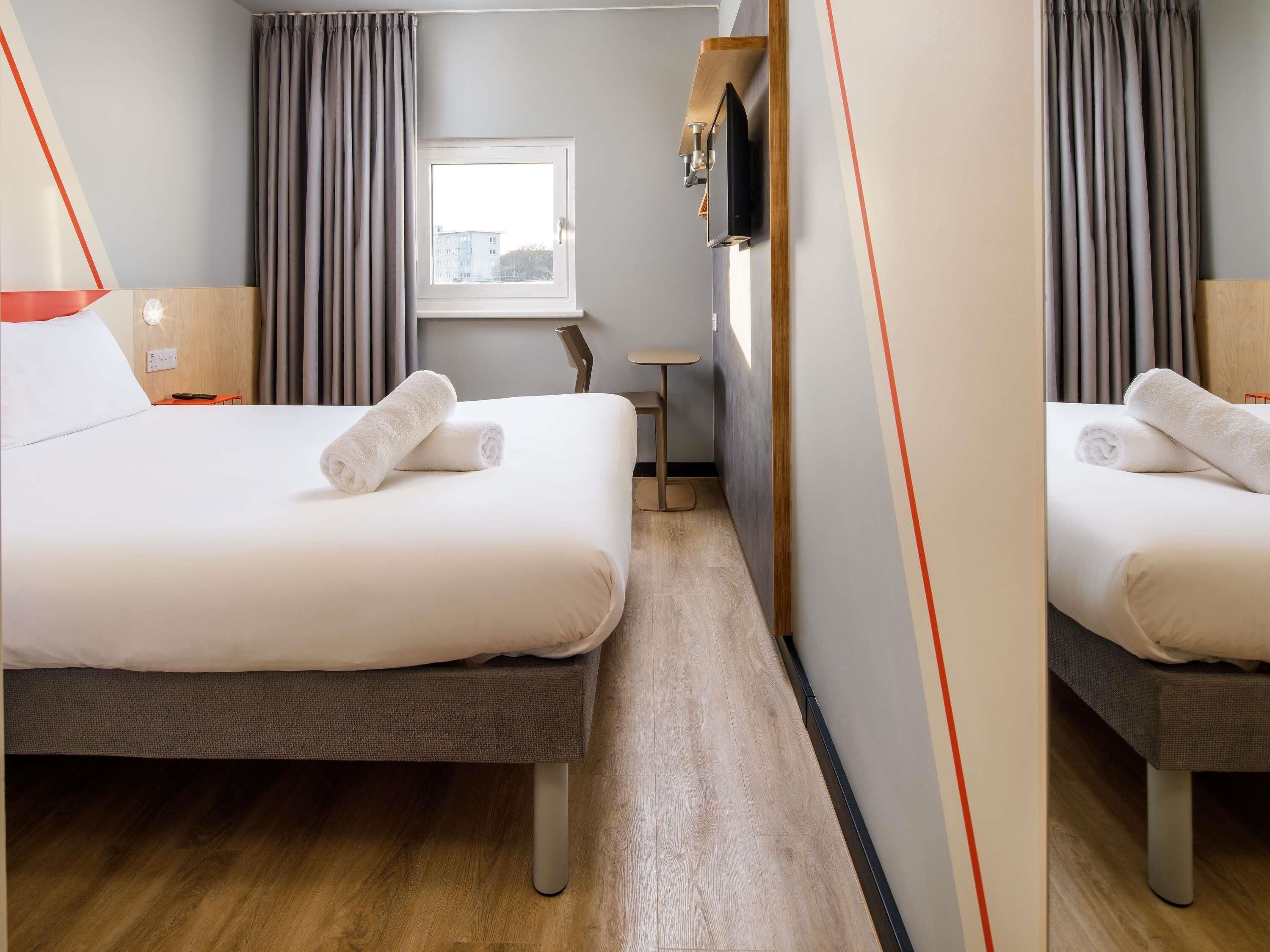 Superior Room, 1 Double Bed | Desk, free WiFi, bed sheets