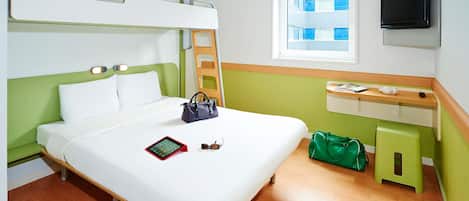 Desk, iron/ironing board, free WiFi, bed sheets