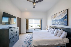 Family Condo, 3 Bedrooms, Balcony, Sea View | Premium bedding, down duvets, pillow-top beds, individually decorated - Laguna Shores Resort (Puerto Peñasco)