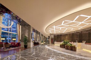 Lobby - JW Marriott Hotel New Delhi Aerocity (New Delhi)
