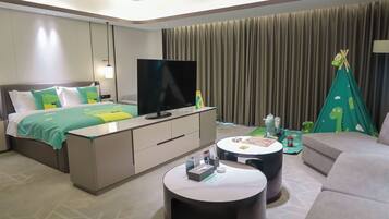 Premium Room, 1 King Bed with Sofa bed (Kids Theme)