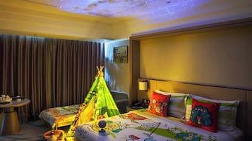Standardzimmer, 1 King-Bett (Kids Theme) | Minibar, Zimmersafe, schallisolierte Zimmer, Bettwäsche