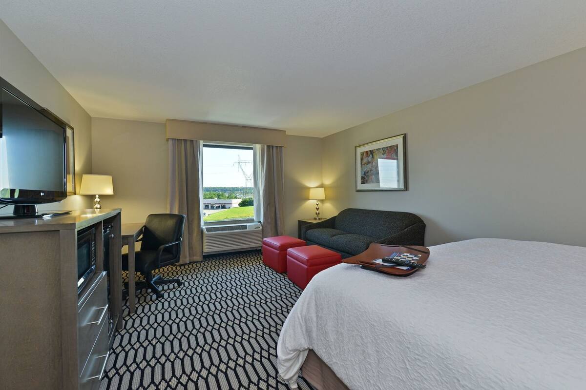 In-room safe, iron/ironing board, free cots/infant beds