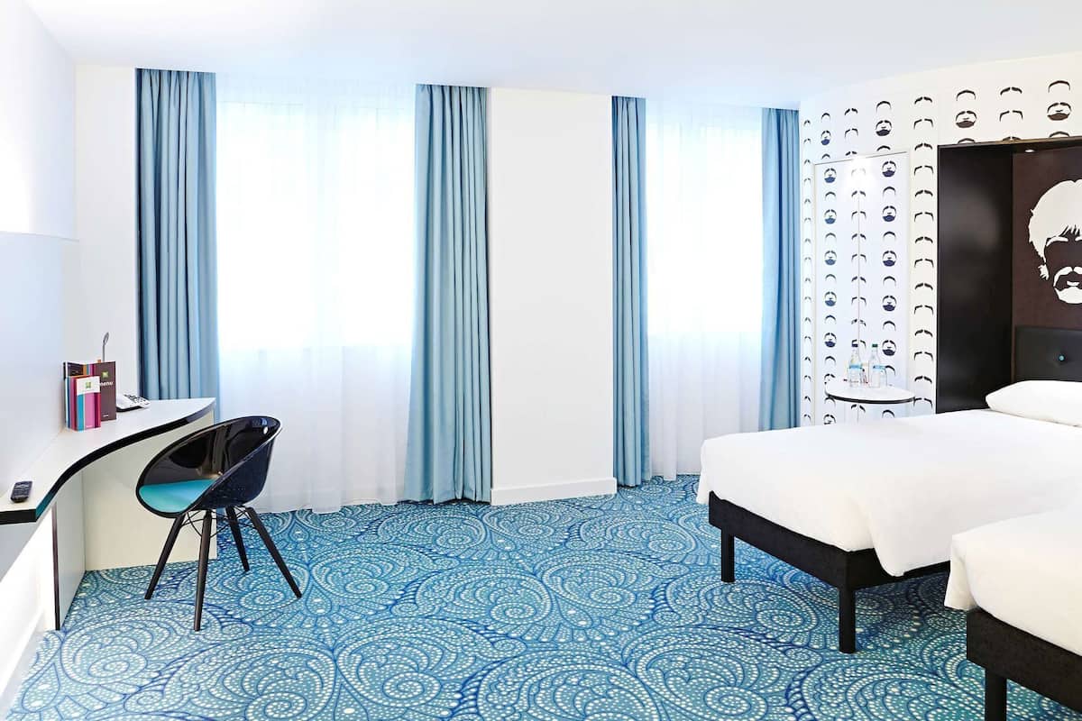 Schreibtisch, kostenloses WLAN, Bettwäsche