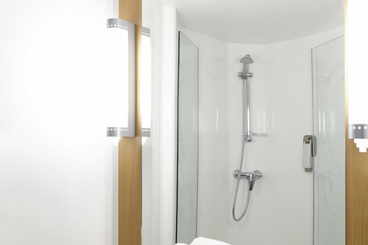 Room, 1 Double Bed | Desk, free WiFi, bed sheets