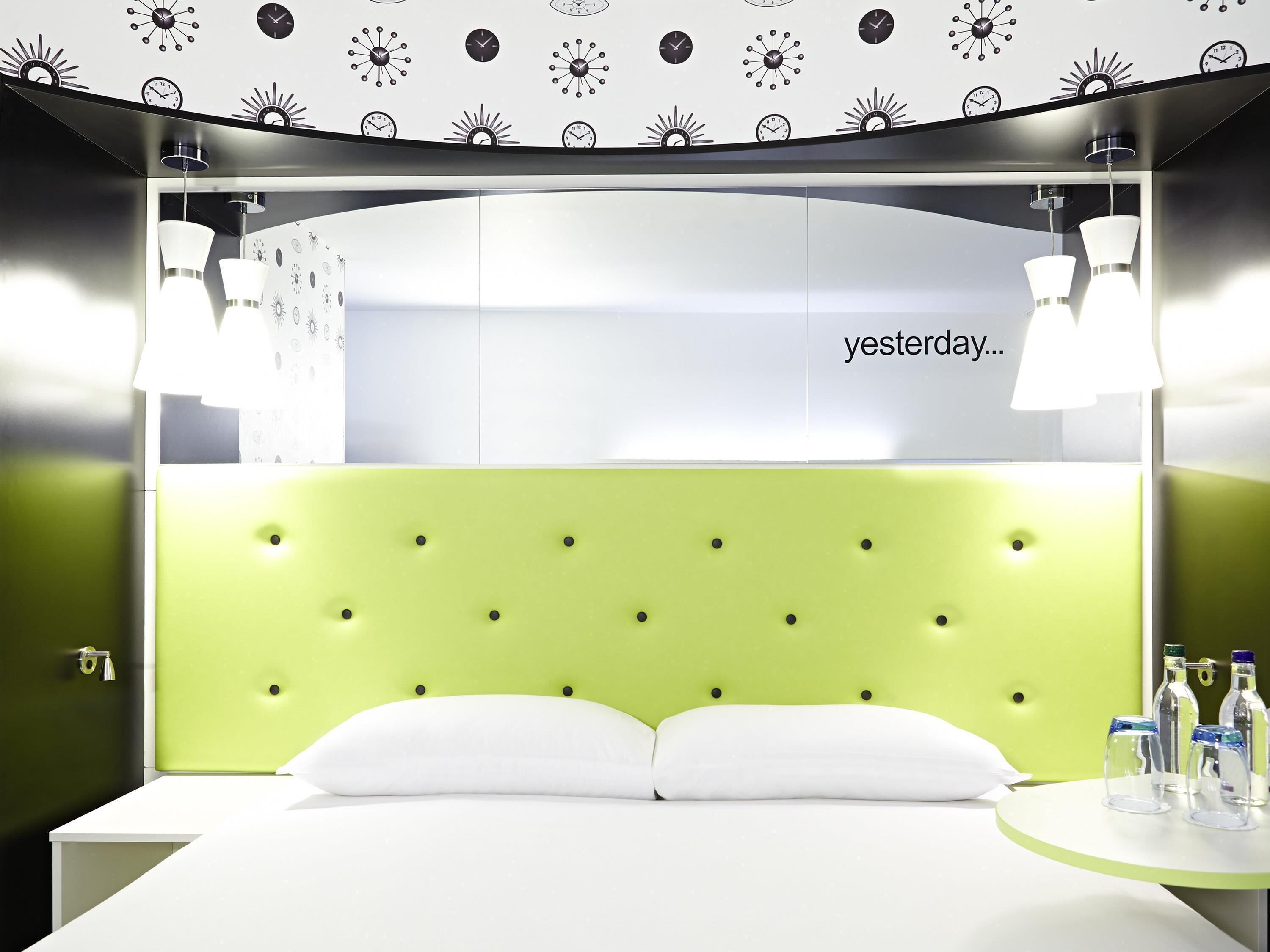 Desk, WiFi (free), bed sheets