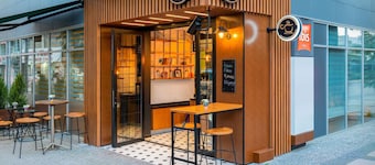 ibis Izmir Alsancak