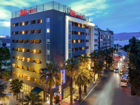 Exterior - ibis Izmir Alsancak (Izmir)