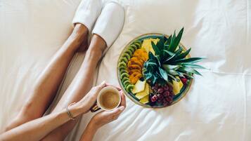 1 室のベッドルーム、ミニバー、セーフティボックス (室内)、客室ごとに異なる装飾