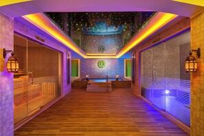 Couples treatment rooms, sauna, steam room, Turkish bath