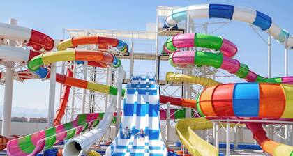 Mövenpick Waterpark Resort & Spa Soma Bay