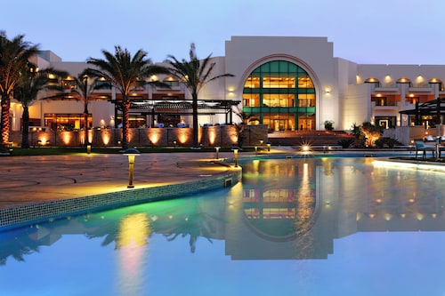 Mövenpick Waterpark Resort & Spa Soma Bay