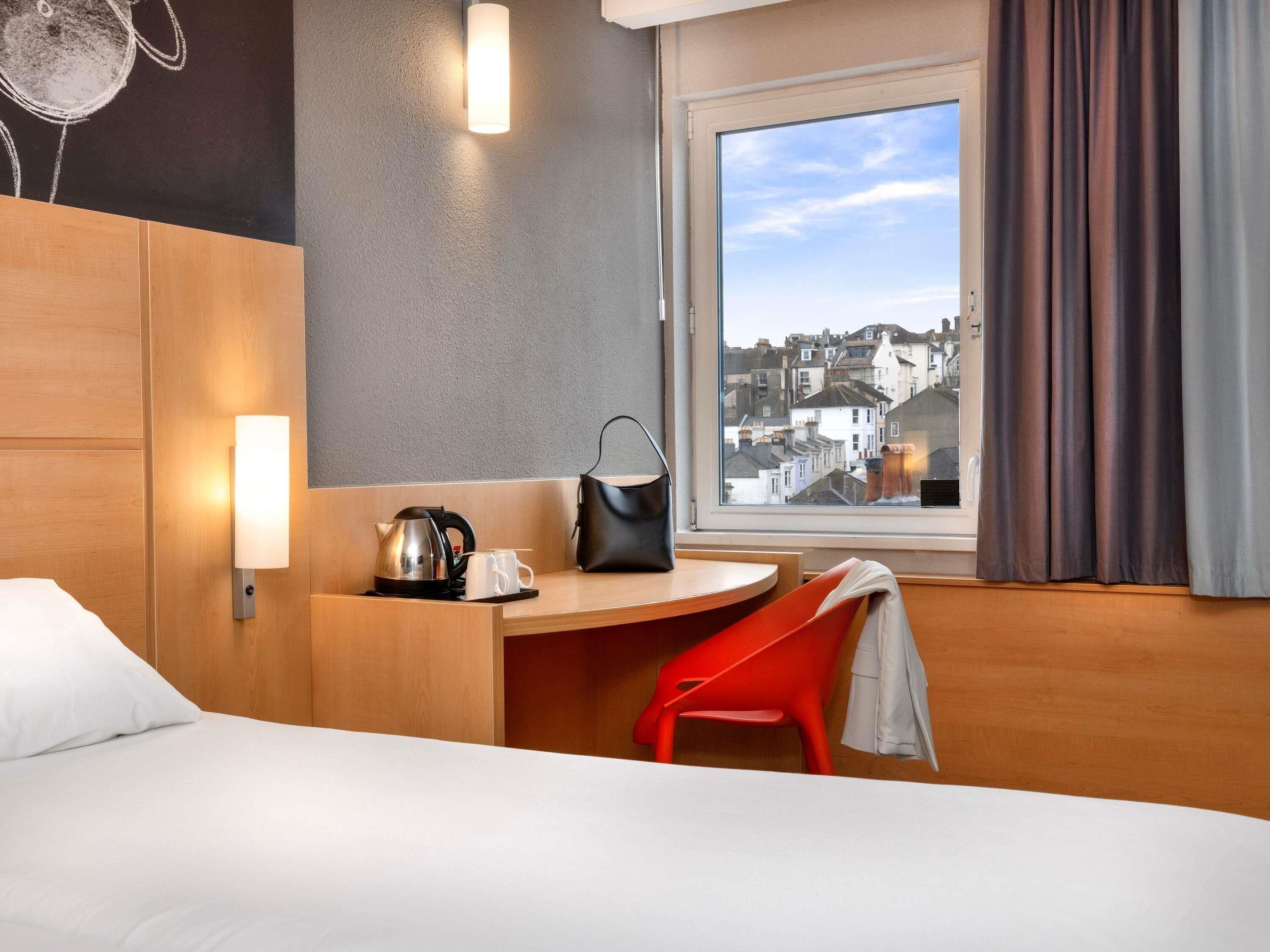Memory-foam beds, in-room safe, desk, blackout curtains