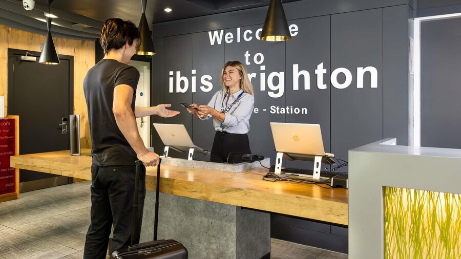 ibis Brighton City Centre - Station