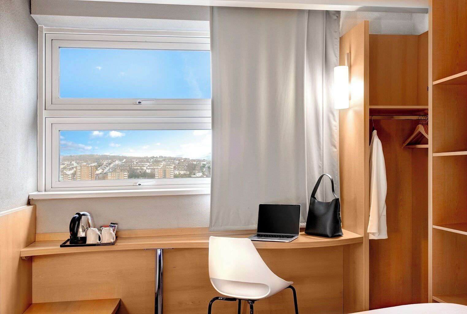 memory-foam beds, in-room safe, desk, blackout curtains