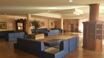 Hall