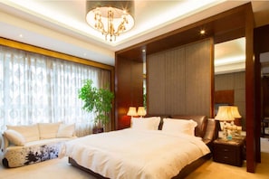 Minibar, in-room safe, desk, iron/ironing board - Days Hotel Lu'an Taiyuan (Taiyuan)