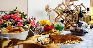 Breakfast area - Agripas Boutique Hotel (Jerusalem)