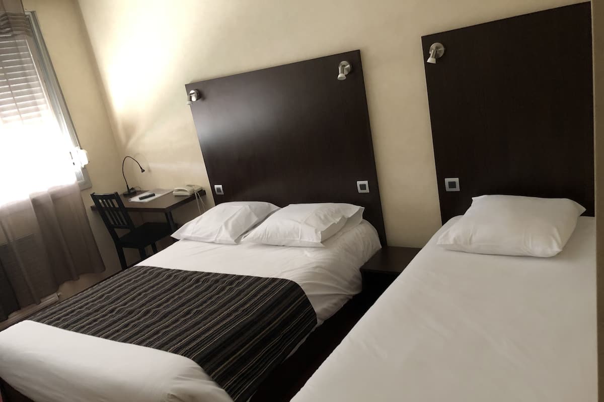 Standard Triple Room | In-room safe, individually furnished, desk, blackout curtains