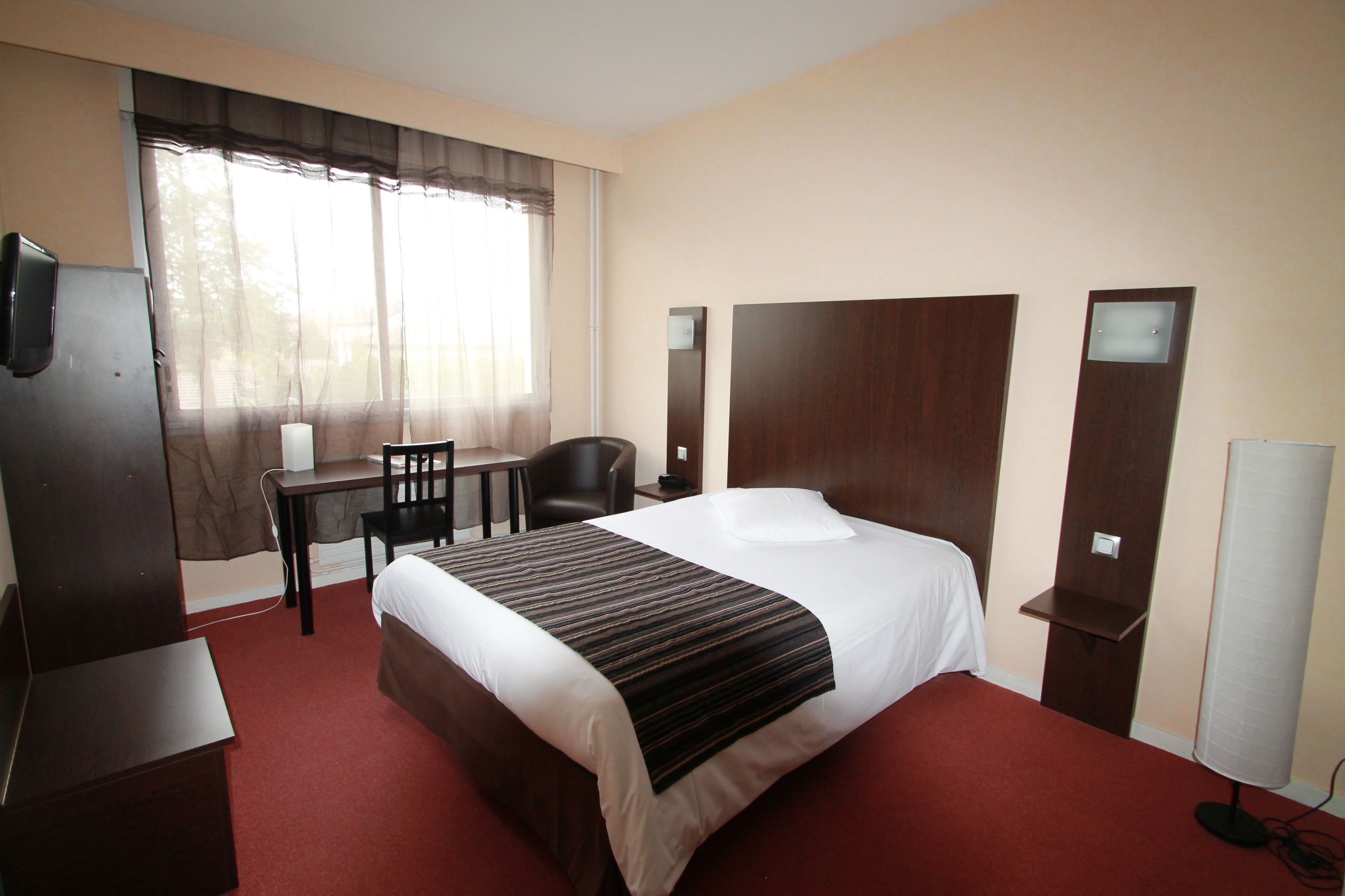 Foto - Adonis Lyon Est Hôtel Artys