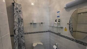 Standard Twin Room (Room 5) | Bathroom | Shower, towels, soap, shampoo